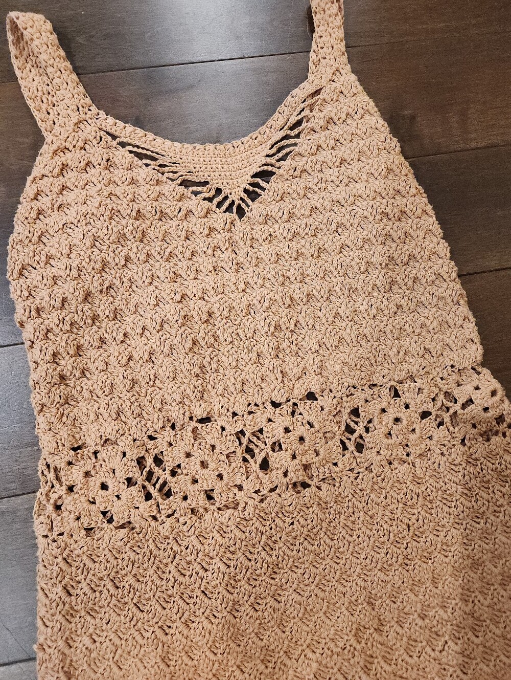 Handmade Crochet Beige Tube Dress Vnecj, Scalloped Hem Size Xs-m - Picture 3 of 7
